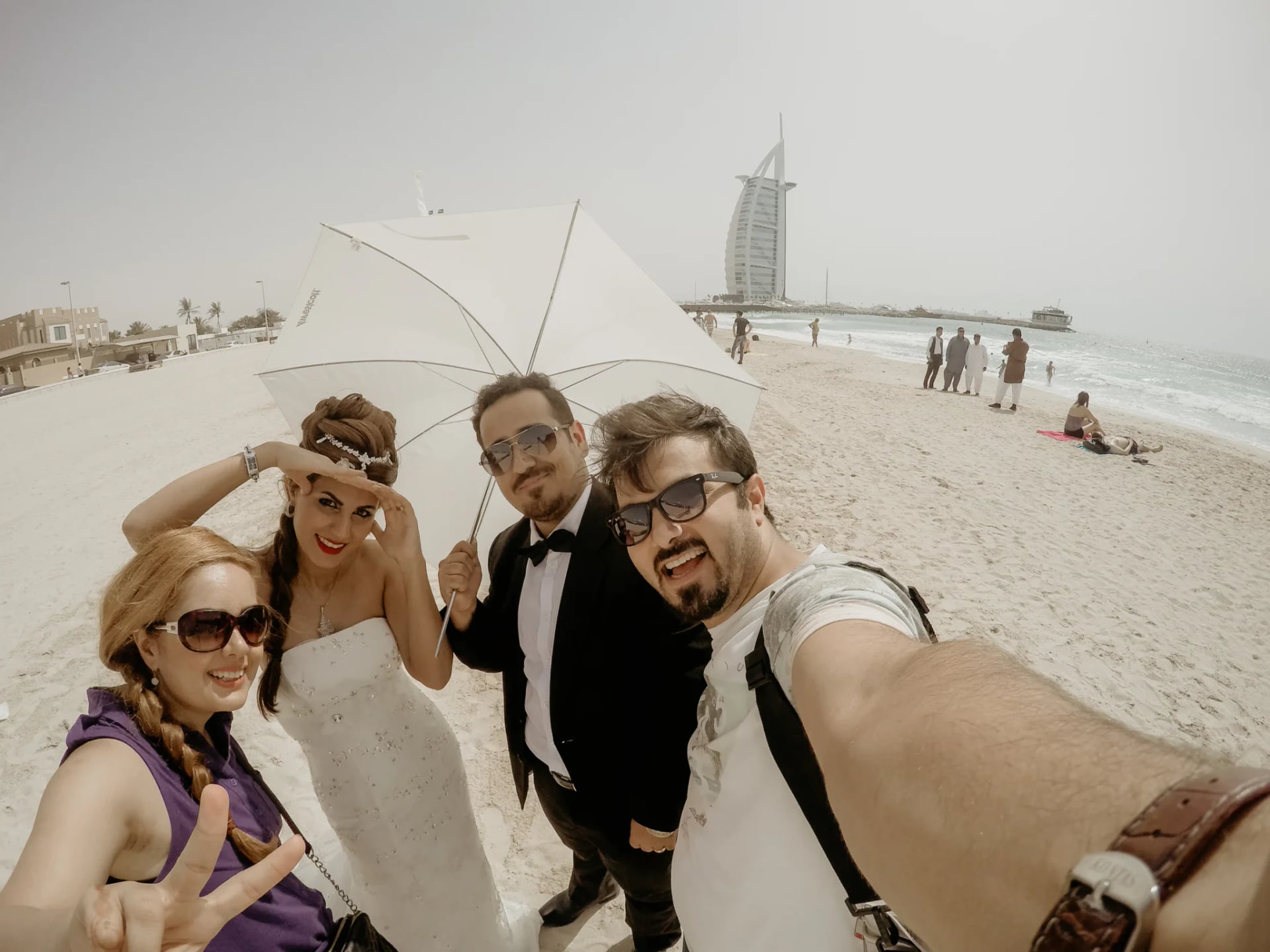 Mohammad Tavakoli filming a wedding in Istanbul